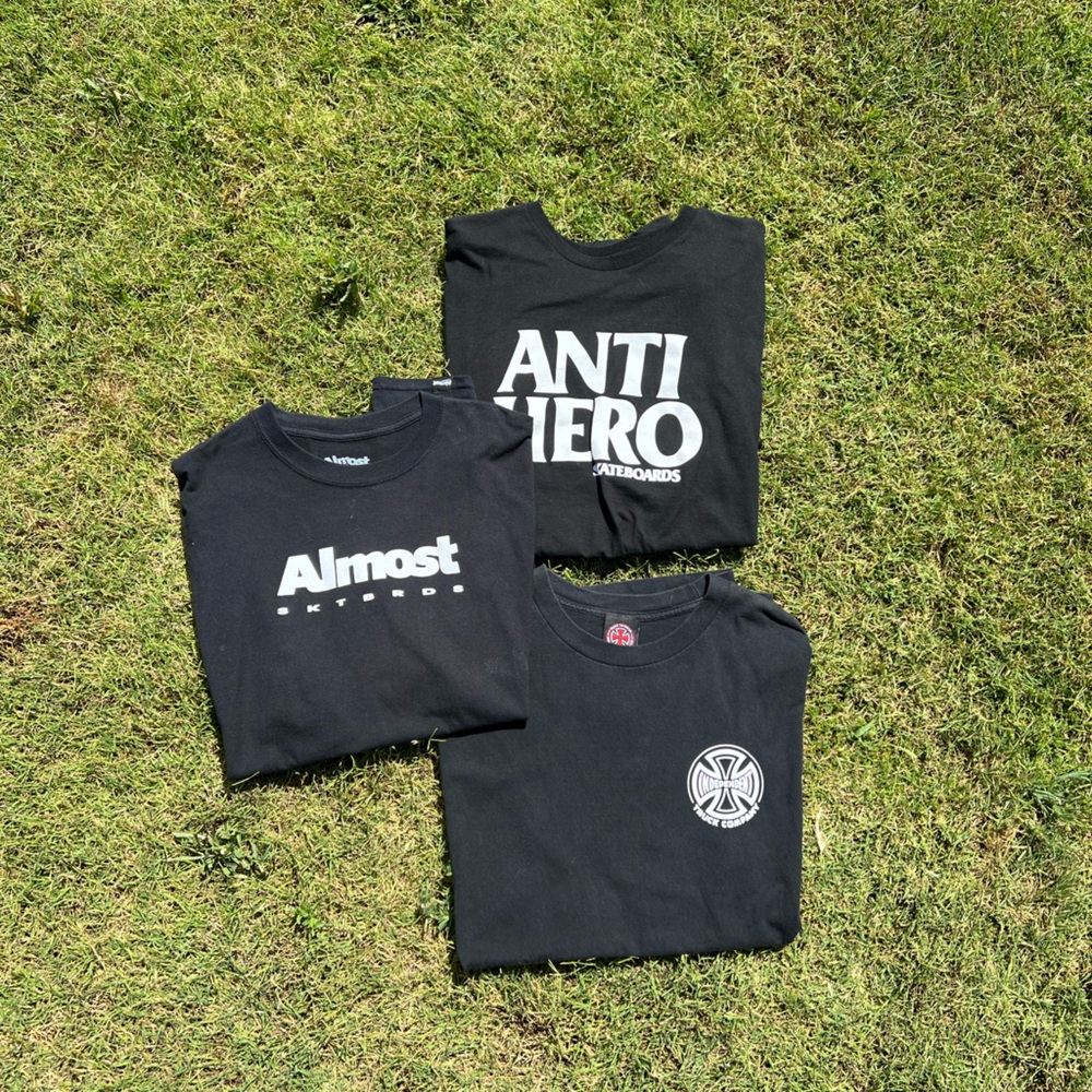 Skateboarding T-shirt bundle